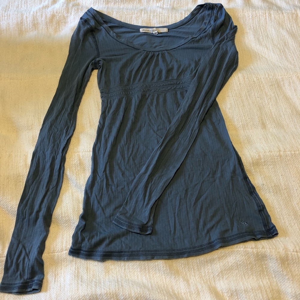 Long sleeved T-shirt